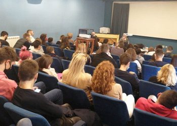 Јавни час историје:  Гимназија „Стефан Немања“, Београд, 14. октобар 2020.