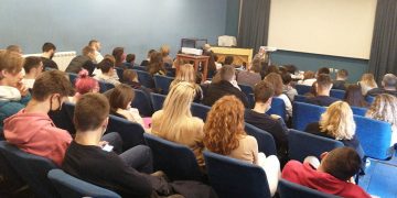 Јавни час историје:  Гимназија „Стефан Немања“, Београд, 14. октобар 2020.