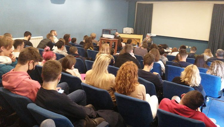 Јавни час историје: Гимназија „Стефан Немања“, Београд, 14. октобар 2020.