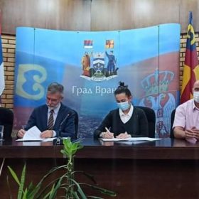 Успостављена сарадња Музеја жртава геноцида и установа културе у Врању