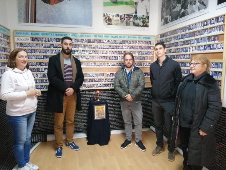 Посета Удружењу породица несталих и погинулих „Суза“