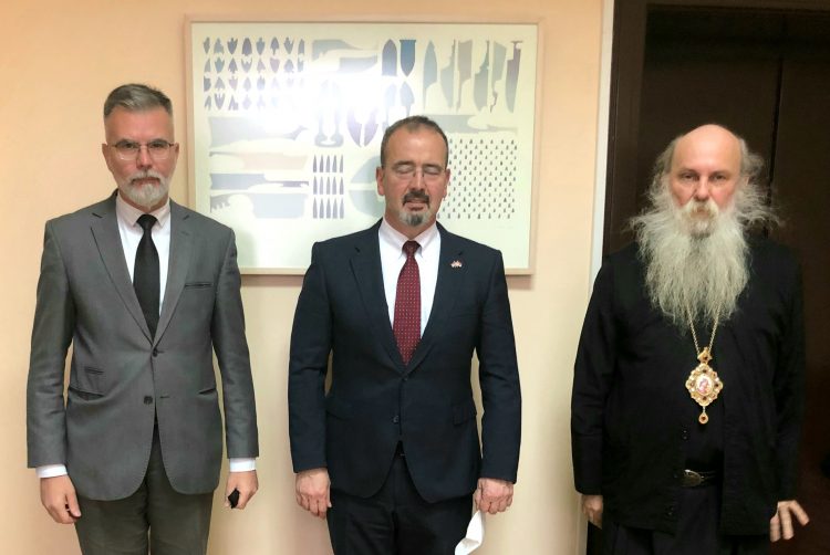 АМБАСАДОР СЈЕДИЊЕНИХ АМЕРИЧКИХ ДРЖАВА ПОСЕТИО МУЗЕЈ ЖРТАВА ГЕНОЦИДА