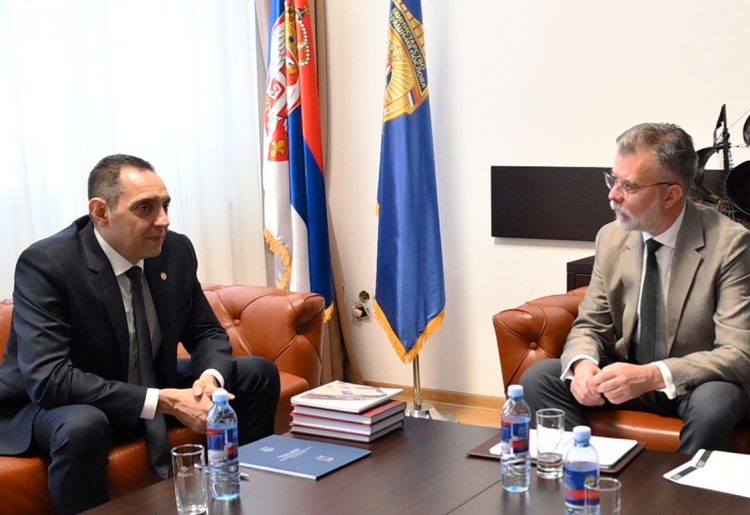 СУСРЕТ МИНИСТРА УНУТРАШЊИХ ПОСЛОВА СА ДИРЕКТОРОМ МУЗЕЈА ЖРТАВА ГЕНОЦИДА
