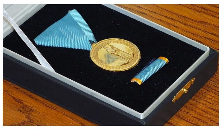 Председник Републике Србије одликовао Музеј жртава геноцида Златном медаљом за заслуге