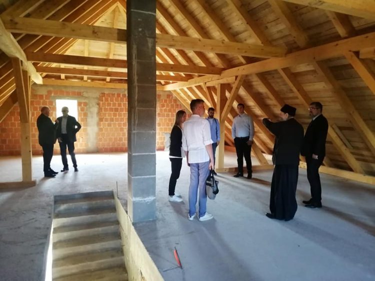 ПРЕДСТАВНИЦИ МУЗЕЈА ЖРТАВА ГЕНОЦИДА У ПОСЕТИ ЈАСЕНОВЦУ И ПАКРАЦУ