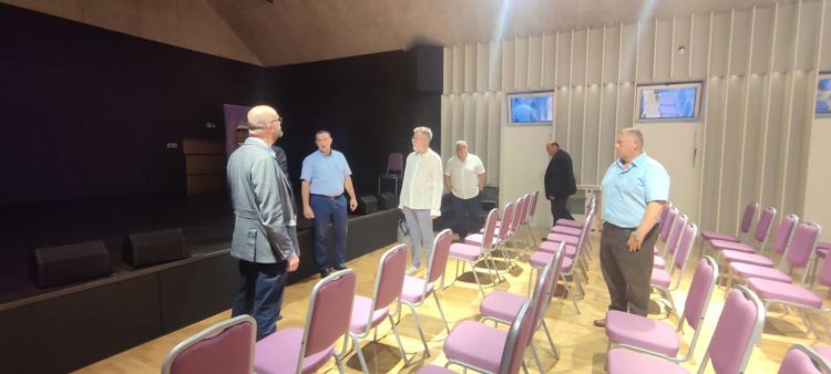 ДИРЕКТОР МУЗЕЈА ЖРТАВА ГЕНОЦИДА ПОСЕТИО СРПСКИ ДОМ У ВУКОВАРУ