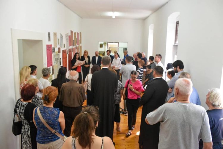 ОТВОРЕНА ИЗЛОЖБА „СРЕМ 1942“