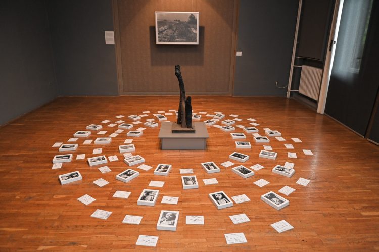 ОТВОРЕНА ИЗЛОЖБА „ПОВРАТАК : ПРИЧА КОЈА ТРАЈЕ“