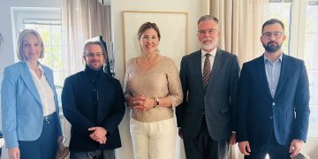 ОДРЖАН САСТАНАК ИЗМЕЂУ ДИРЕКТОРА МУЗЕЈА ЖРТАВА ГЕНОЦИДА И АМБАСАДОРКЕ ШВЕДСКЕ