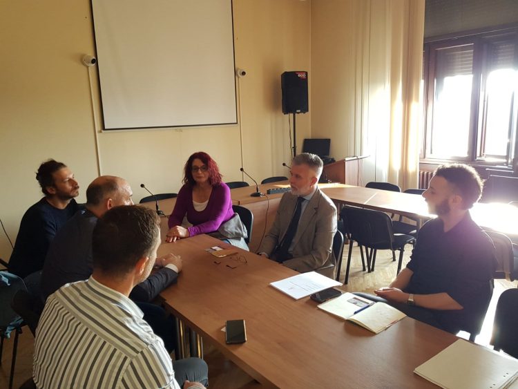 ПРЕДСТАВНИЦИ НАЦИОНАЛНЕ И УНИВЕРЗИТЕТСКЕ БИБЛИОТЕКЕ „СВЕТИ КЛИМЕНТ ОХРИДСКИ“ ПОСЕТИЛИ МУЗЕЈ ЖРТАВА ГЕНОЦИДА