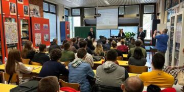 Предавање др Џили Кар на Филозофском факултету Универзитета у Новом Саду