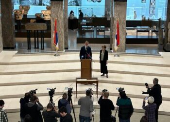 Конференција за медије Музеја жртава геноцида у Народном музеју Србије поводом представљања аутентичног списка дела српске деце спасене захваљујући племенитој акцији Дијане Будисављевић