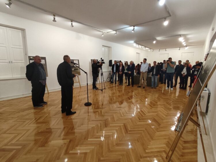 Изложба ,,Прећутани злочин: Зверства албанских квислинга над Србима и Јеврејима на Косову и Метохији у Другом светском рату“ отворена у Требињу
