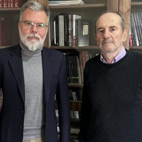 Г. Миленко Јахура, председник СНД ,,Пребиловци – Знамен“, у посети Музеју жртава геноцида