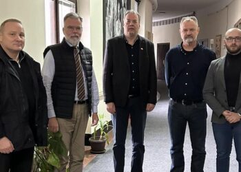 Кнут Фловик Торенсен и др Микаел Стоке у посети Музеју жртава геноцида