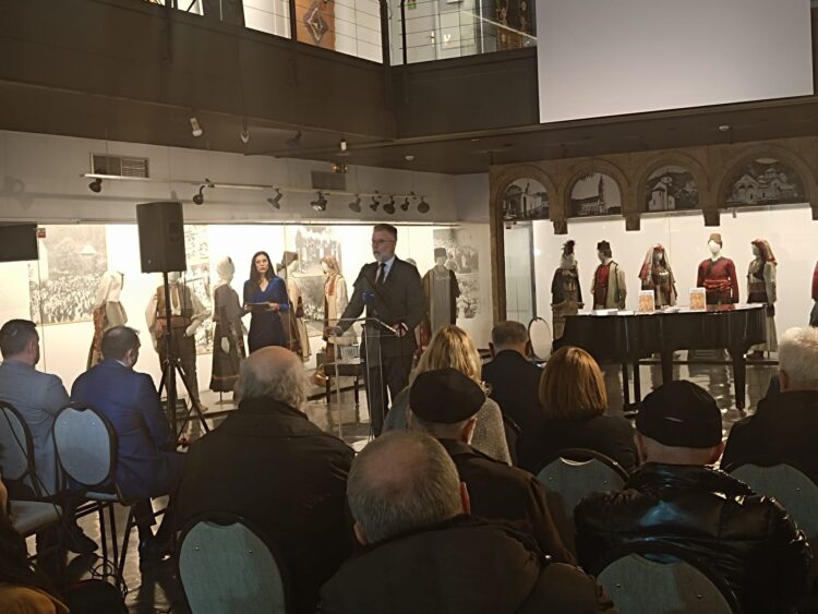 Одржана манифестација под називом ,,У спомен на Роме страдале у Другом светском рату“