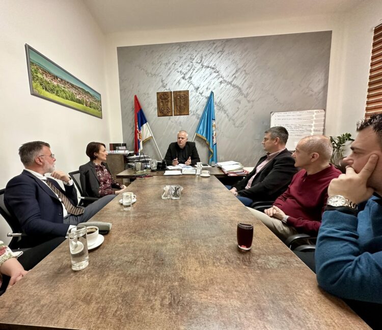 Састанак у Општини Алексинац ради афирмације културе сећања