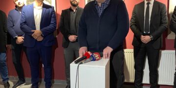 У Косовској Митровици отворена ауторска изложба др Ненада Антонијевића, музејског саветника у Музеју жртава геноцида, под називом ,,ПРЕЋУТАНИ ЗЛОЧИН: Зверства албанских квислинга над Србима и Јеврејима на Косову и Метохији у Другом светском рату“