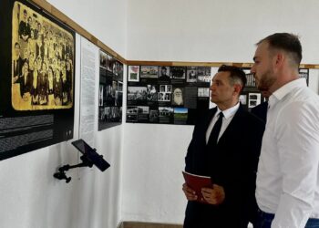 Потпредседник Владе Републике Србије господин Александар Вулин посетио сталну изложбену поставку у Пребиловцима