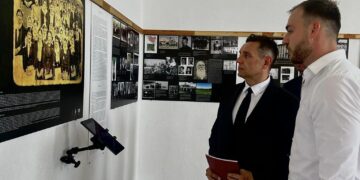 Потпредседник Владе Републике Србије господин Александар Вулин посетио сталну изложбену поставку у Пребиловцима