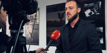 Изложба ,,СИМБОЛИ СТРАДАЊА: Српски народ у Другом светском рату“ у Народној библиотеци ,,Вук Караџић“ у Крагујевцу