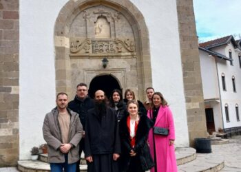 ,,Крст на Косову“ – образовно културни програми на Косову и Метохији