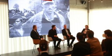 Projekcija dokumentarnog filma ,,Od Kikinde do Narvika – Krvavi put“, autora Knuta Flovika Toresena