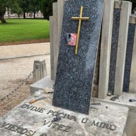 УКЛОЊЕНА УСТАШКА ОБЕЛЕЖЈА СА ГРОБА ВЈЕКОСЛАВА МАКСА ЛУБУРИЋА